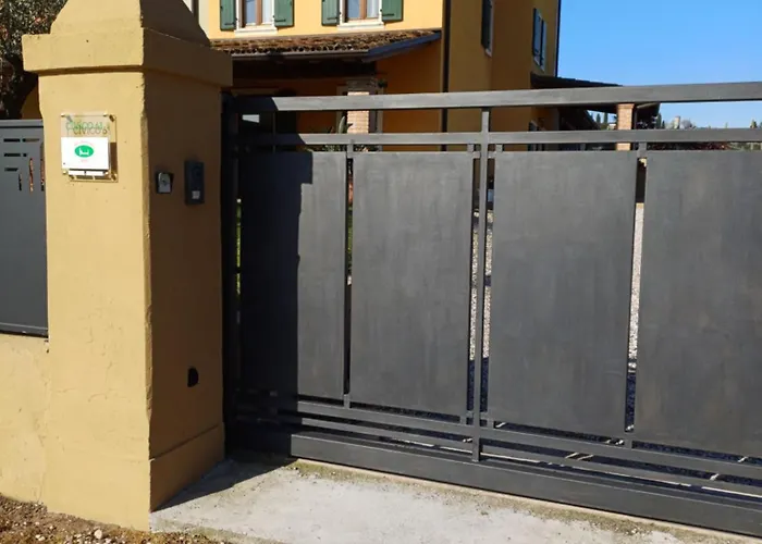 Civico 61 ベッド・アンド・ブレックファスト 3*