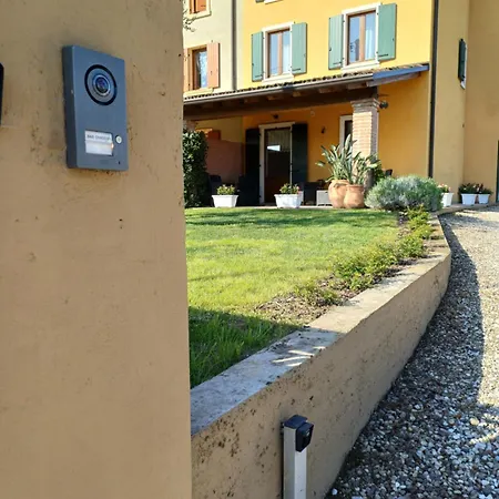 Civico 61 3* Pastrengo